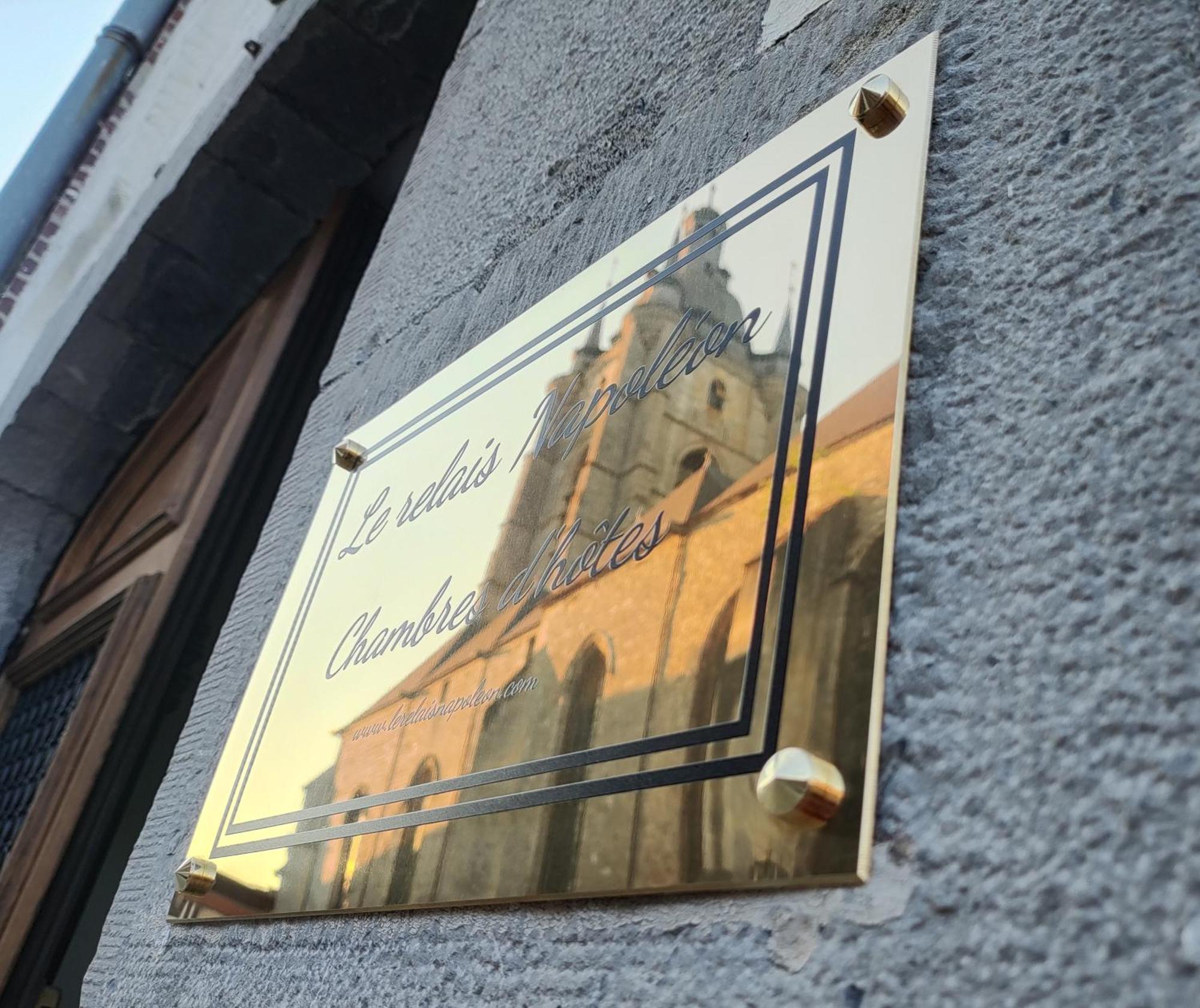 Le Relais Napoleon Bed & Breakfast Avesnes-sur-Helpe Exterior foto