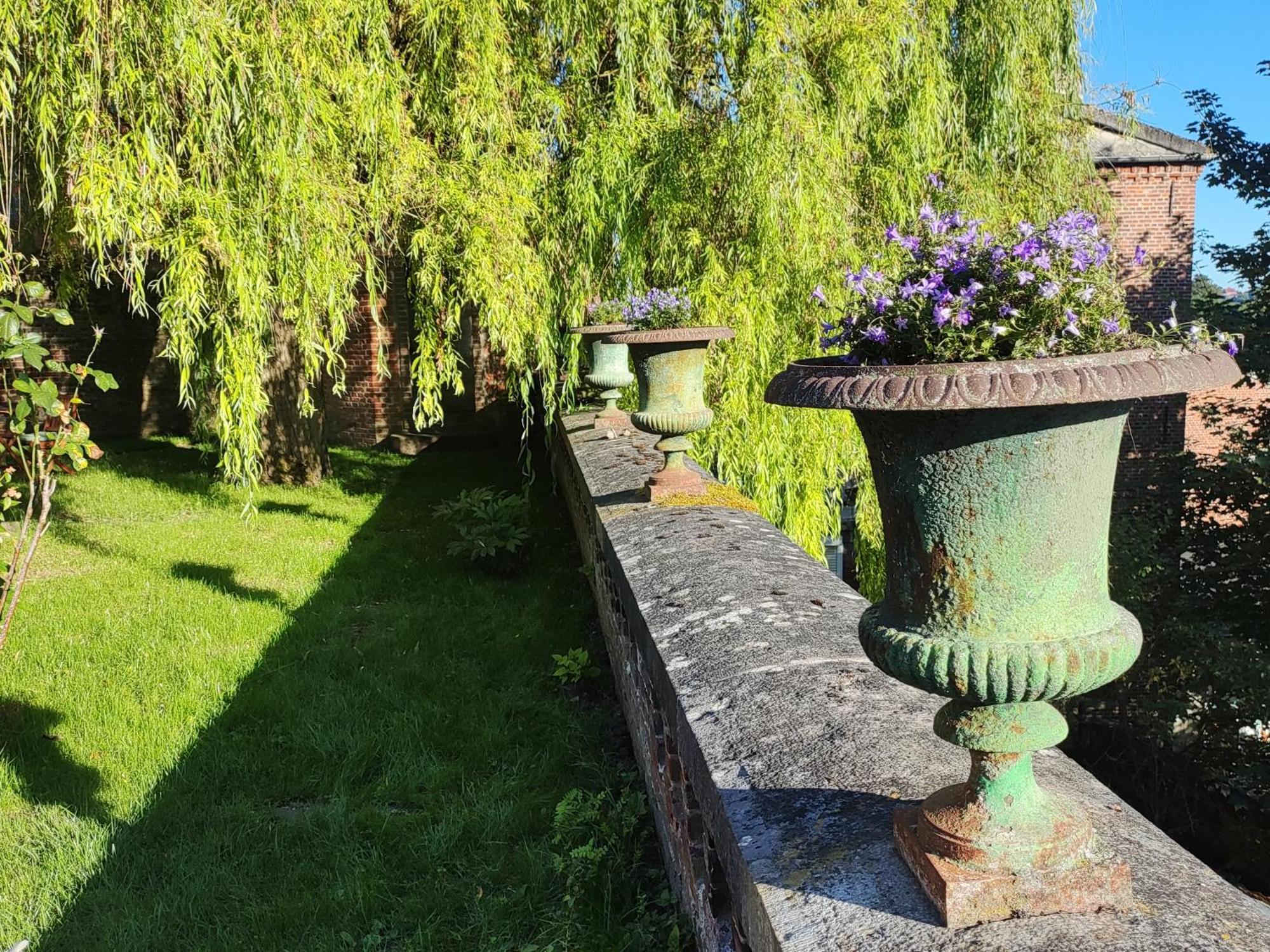 Le Relais Napoleon Bed & Breakfast Avesnes-sur-Helpe Exterior foto