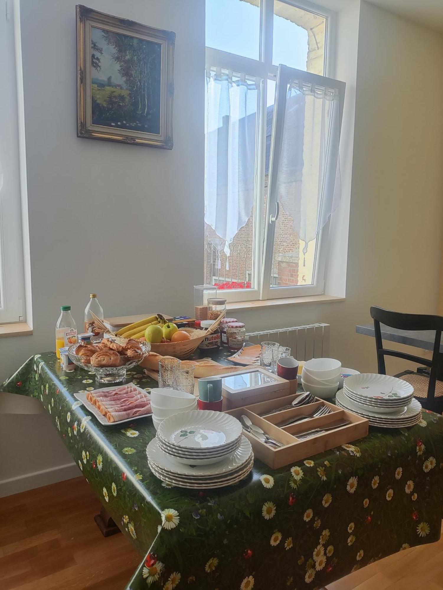 Le Relais Napoleon Bed & Breakfast Avesnes-sur-Helpe Exterior foto