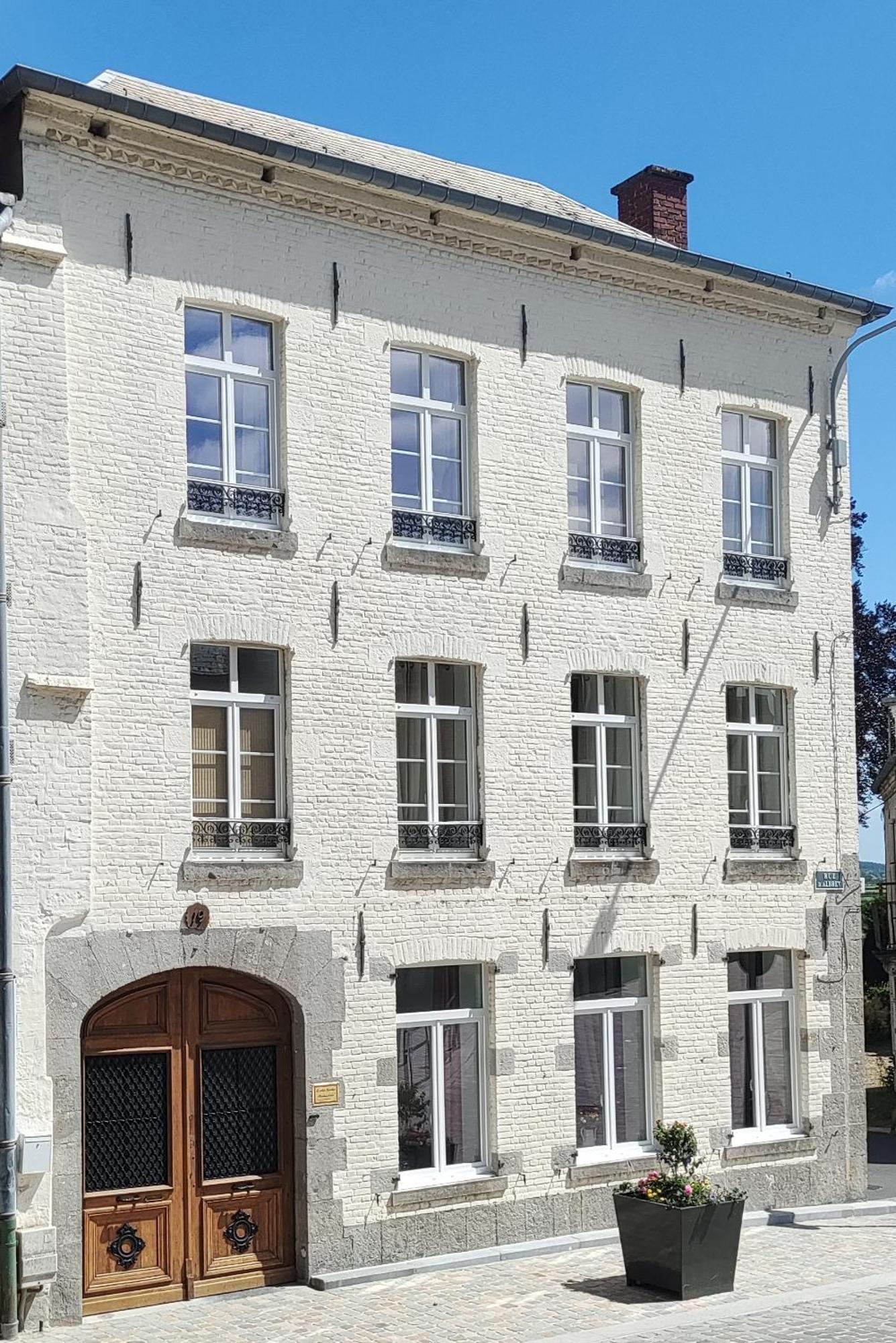 Le Relais Napoleon Bed & Breakfast Avesnes-sur-Helpe Exterior foto