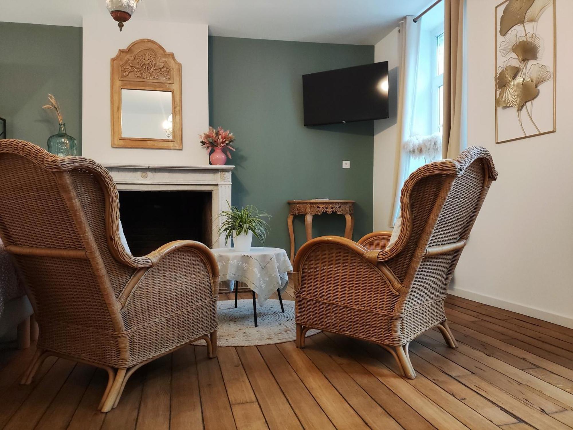 Le Relais Napoleon Bed & Breakfast Avesnes-sur-Helpe Exterior foto