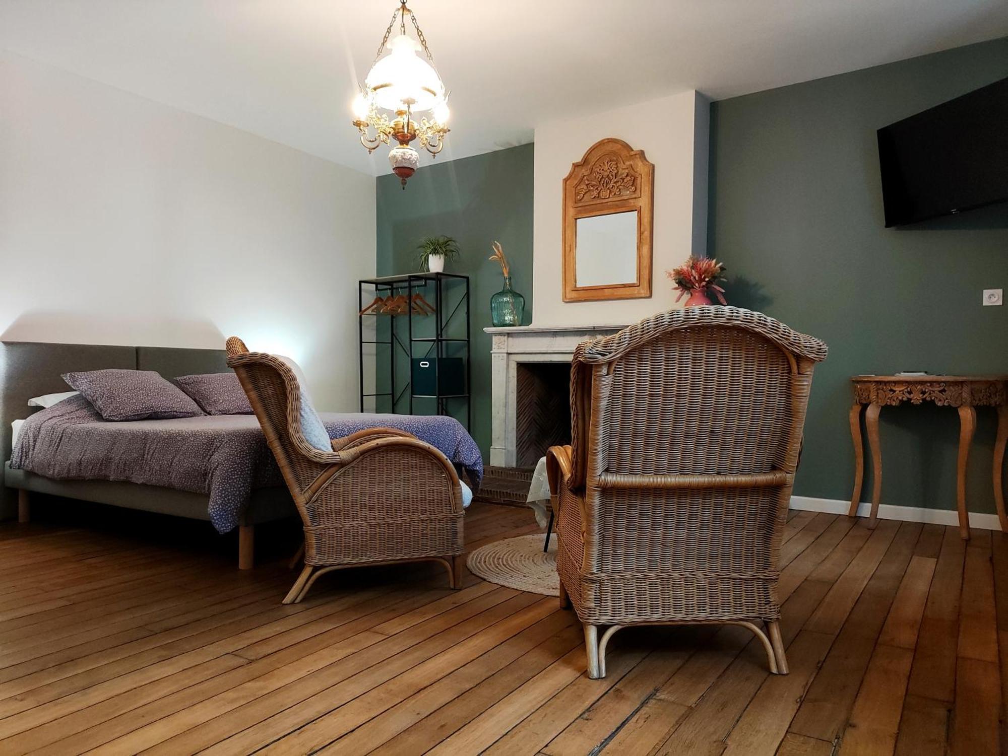 Le Relais Napoleon Bed & Breakfast Avesnes-sur-Helpe Exterior foto